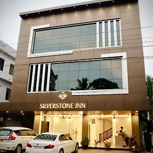 Hotel Silverstone, Nedumbassery
